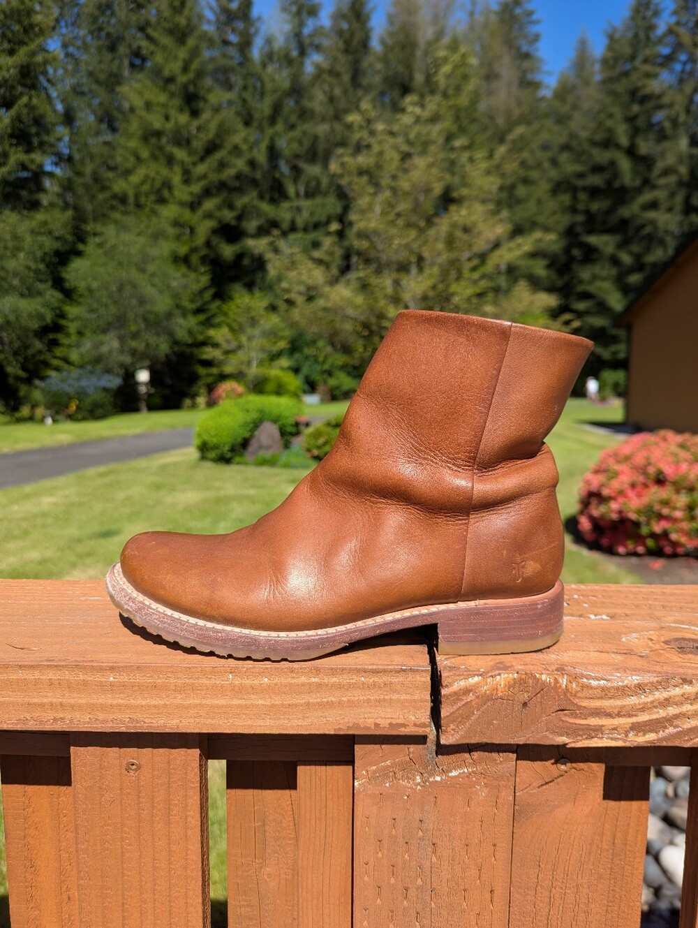 Frye Veronica Inside Zip Caramel 9B Leather Boots Biker - Picture 8 of 10